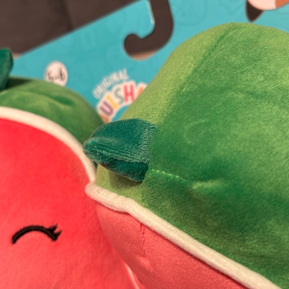 Squashmallows watermelon slippers NIB - Picture 4 of 6
